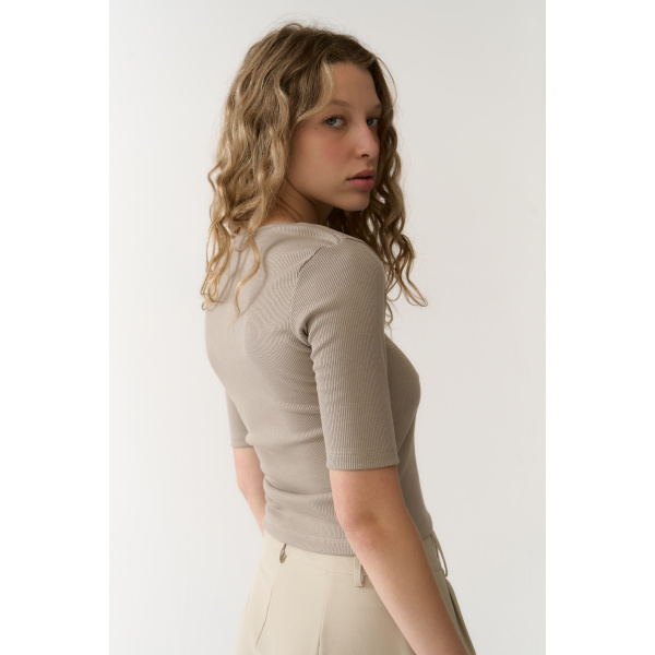 Holly - Imagen 5